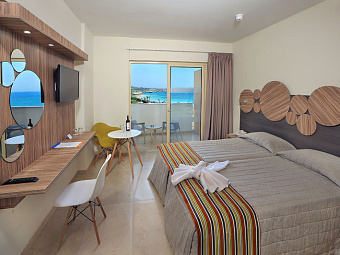 NELIA BEACH 3*