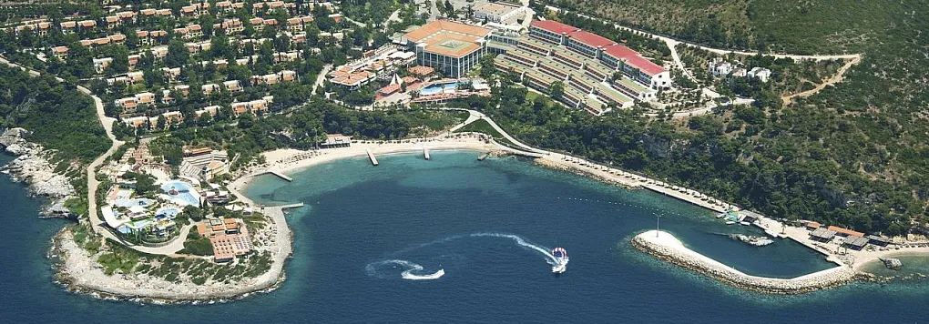 Отель PINE BAY HOLIDAY RESORT HV-1/5*