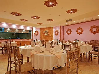 Отель TITANIC PALACE 5*