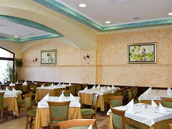 HRIZANTEMA HOTEL & CASINO 4*