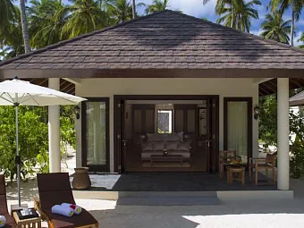 Отель ATMOSPHERE KANIFUSHI 5*