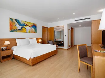 SELECTUM NOA RESORT CAM RANH 5*