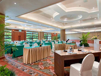 PULLMAN (ex. HILTON) PHUKET ARCADIA RESORT & SPA 5*