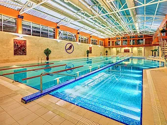 Краснодарский край. Геленджик. Санаторий КРАСНАЯ ТАЛКА 3*. Закрытый бассейн.