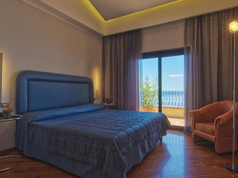  BAIA TAORMINA GRAND PALACE HOTEL & SPA 4*