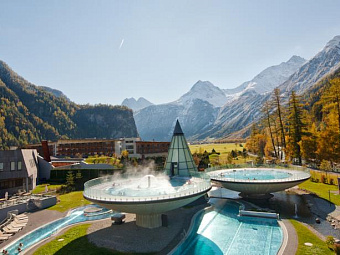 Отель AQUA DOME HOTEL 4*