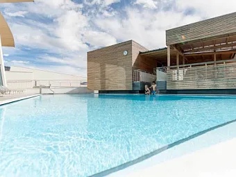 Отель TAUERN SPA ZELL AM SEE-KAPRUN HOTEL 4+*