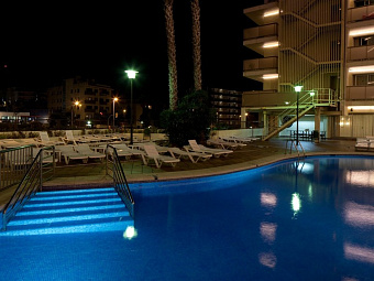  H.TOP ROYAL STAR LLORET 4*