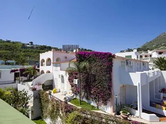 Отель CASTIGLIONE VILLAGE HOTEL 4*