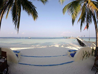    NIKA ISLAND RESORT 5*