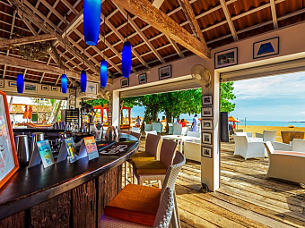 Отель CALAMANDER UNAWATUNA BEACH 3*