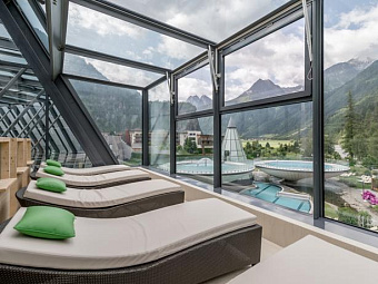 Отель AQUA DOME HOTEL 4*