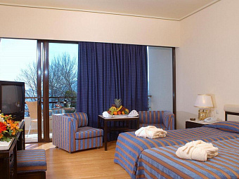 CORFU HOLIDAY PALACE 4*