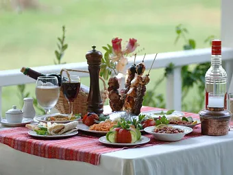 Отель QUEEN'S PARK LE JARDIN 5*
