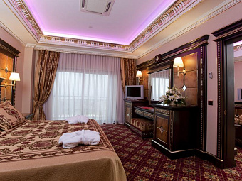  CLUB HOTEL SERA 5*