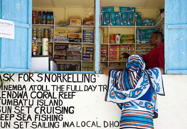 Типичное уличное турагентство :-) Это же лавка с товарами первой необходимости.