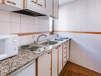 Отель COSMOS HOTEL & APARTHOTEL 3*