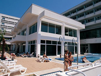 Отель Brioni Hotel 2*