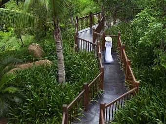 INTERCONTINENTAL DANANG SUN PENINSULA RESORT 5*