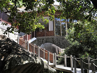 Отель LE DOMAINE DE L'ORANGERAIE 4*