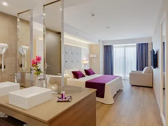 Отель BEVERLY PARK 4* Superior