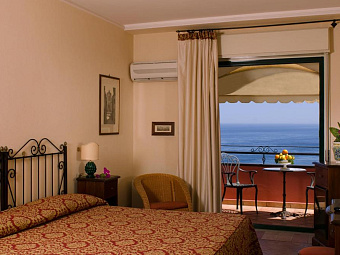 BAIA TAORMINA GRAND PALACE HOTEL & SPA 4*