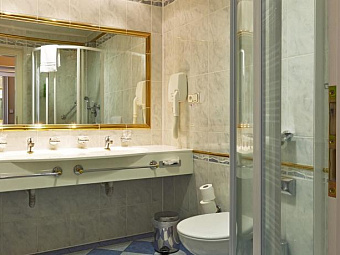  Отель DANUBIUS HEALTH SPA RESORT GRANDHOTEL PACIFIK 4+*