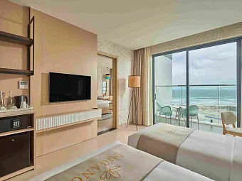 LUGANO RESORT & SPA CAM RANH 5*