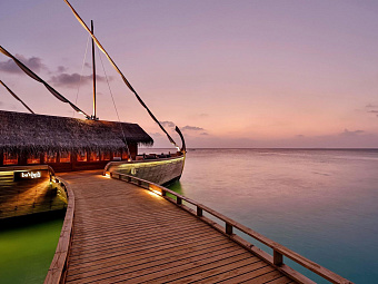 MILAIDHOO ISLAND MALDIVES 5*