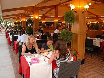 Отель CLUB BORAN MARE BEACH HV-1