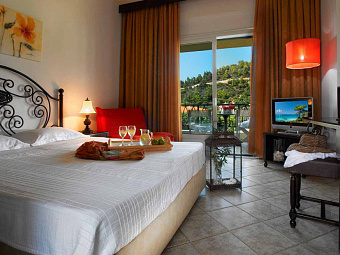 Отель ACROTEL ATHENA PALLAS VILLAGE 5*