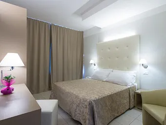 Отель CRISTALLO 4*