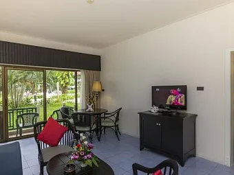  Отель AMORA BEACH RESORT PHUKET 4*, Таиланд, Пхукет. 