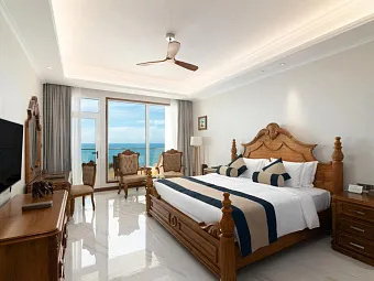 ARALIYA BEACH RESORT & SPA 5*, Шри-Ланка, Унаватуна