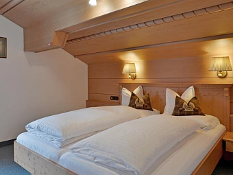 Отель KRAMERWIRT ALPENHOTEL 4*
