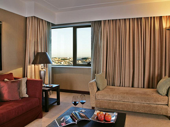 INTERCONTINENTAL LISBON 5*