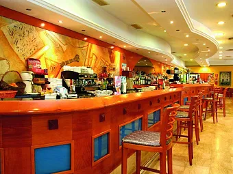 4R REGINA GRAN HOTEL 4* (ех REGINA GRAN HOTEL)