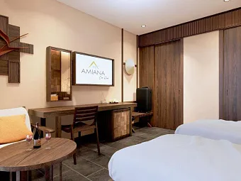 Signature family suite 2-bedroom sea view with children themed room