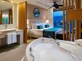   TITANIC DELUXE BODRUM 5*