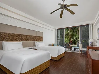 SWISSOTEL & GRANG MERCURE YALONG BAY 5*