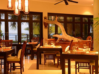 DOUBLE TREE BY HILTON SEYCHELLES ALLAMANDA RESORT & SPA 4*