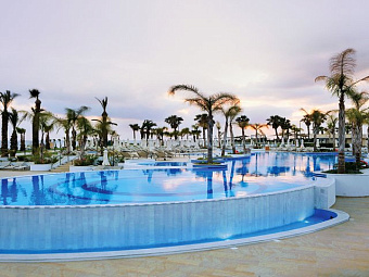 OLYMPIC LAGOON RESORT PAPHOS 5*