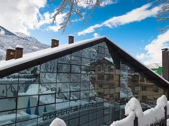 Отель VILLA ADRIANO 4*