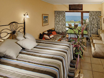    AQUILA RITHYMNA BEACH 5*