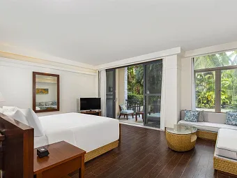 SWISSOTEL & GRANG MERCURE YALONG BAY 5*