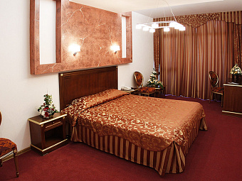Гостиничный комплекс ПАРУС 4*