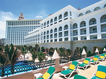 Отель RIU CANCUN 5*