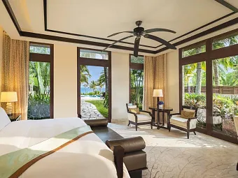 ST.REGIS SANYA YALONG BAY 5*
