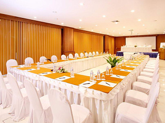 THAVORN BEACH VILLAGE & SPA 4*