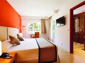 Отель RIU LE MORNE 4*